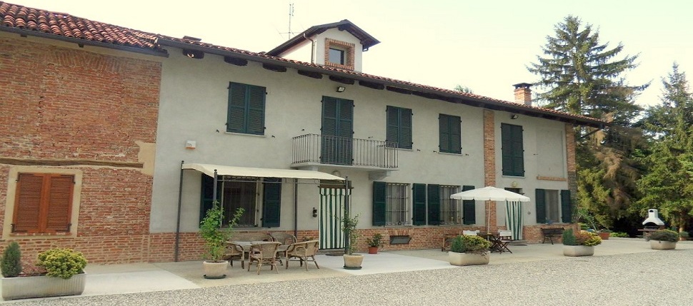 UN RUSTICO ALLE PORTE DI ASTI